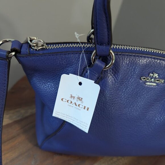 Coach Kelsey crossover pebble leather in purple NWT - Picture 7 of 7